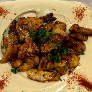 Hummus with Chicken or Meat