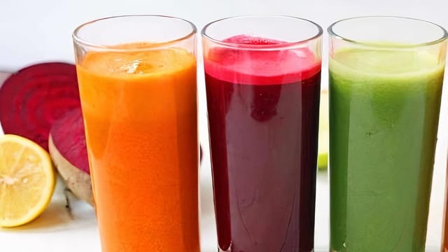 100% Pure Juices.